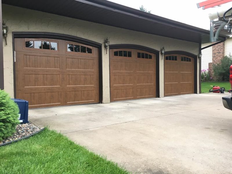 About Rise & Shine Garage Doors in MN
